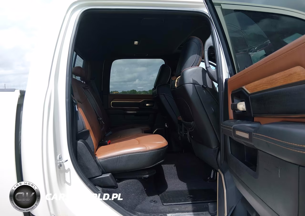 2021 Ram 2500 Limited Longhorn 4X4 6'4 Box VIN:3C6UR5GL5MG533085 - 8