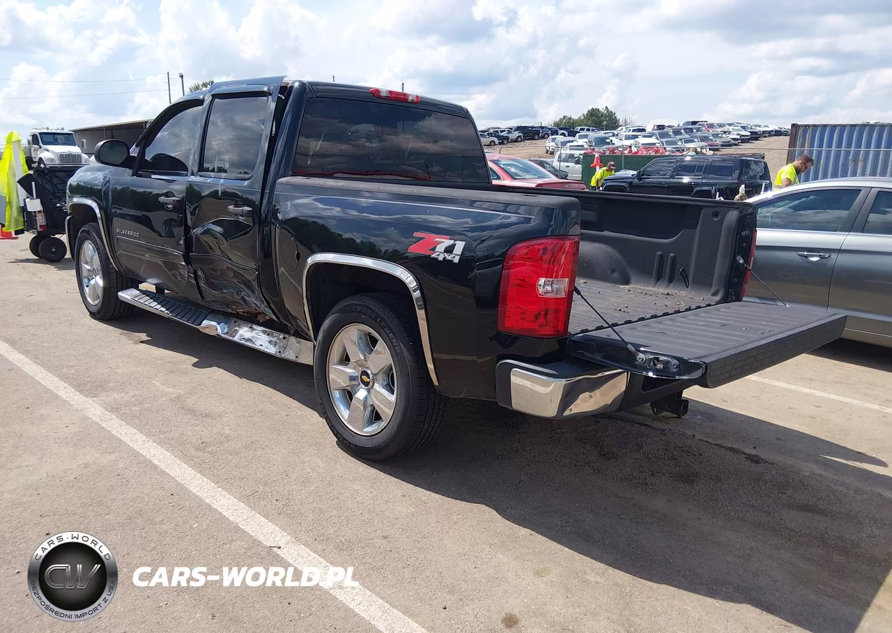 2010 Chevrolet Silverado 1500 Lt VIN:3GCRKSE31AG165407 - 3