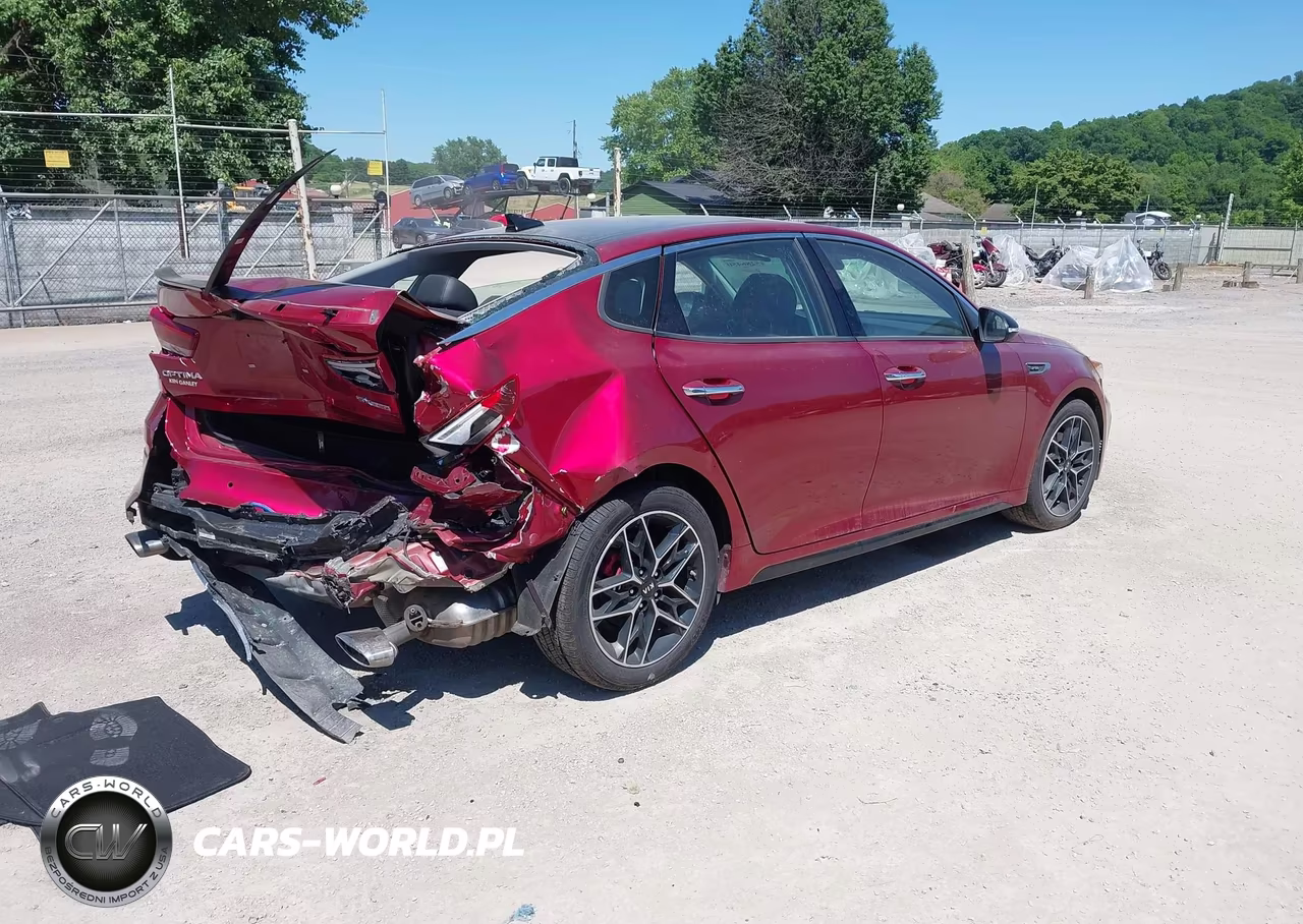 2020 Kia Optima VIN:5XXGW4L20LG416957 - 4