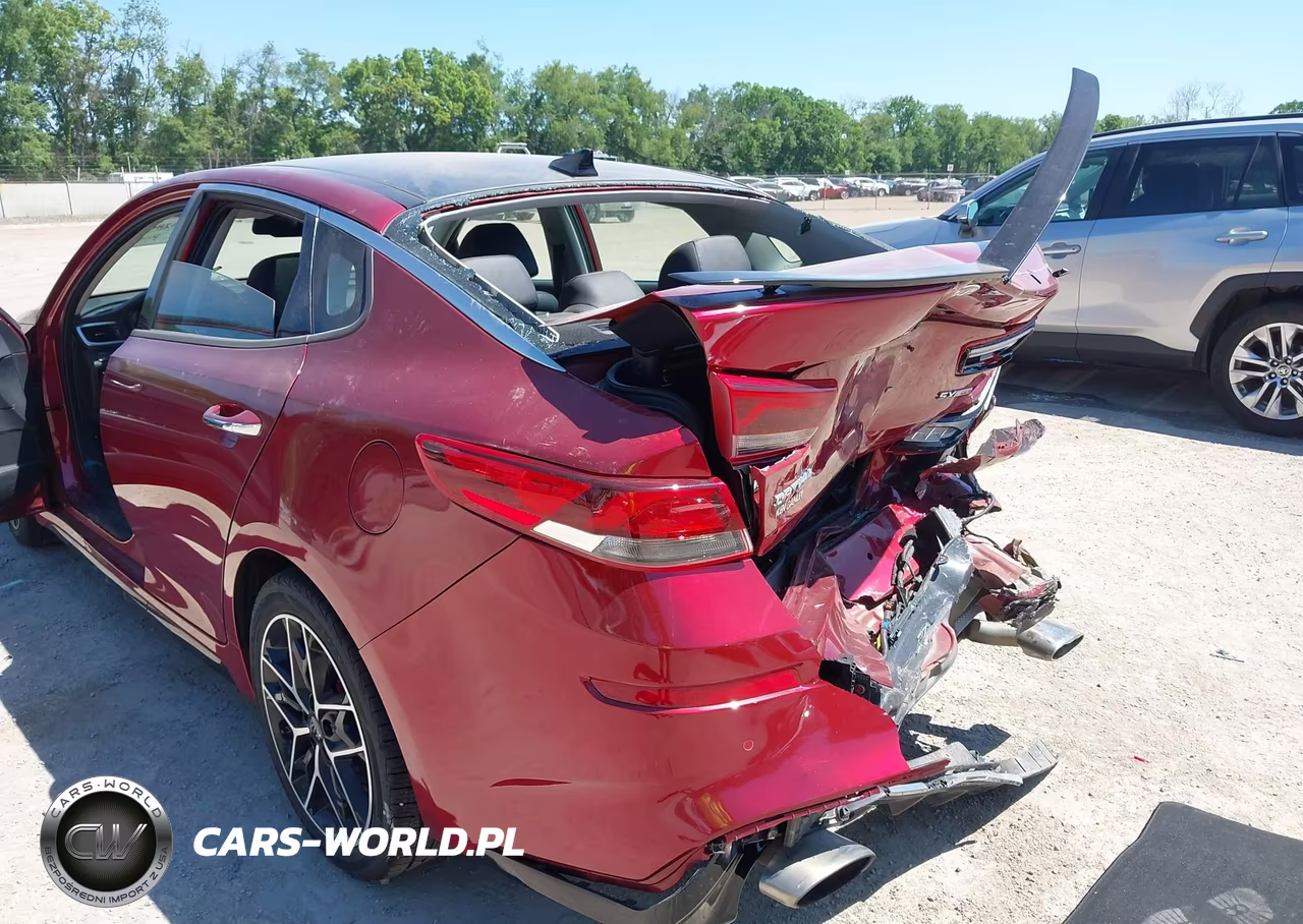 2020 Kia Optima VIN:5XXGW4L20LG416957 - 6