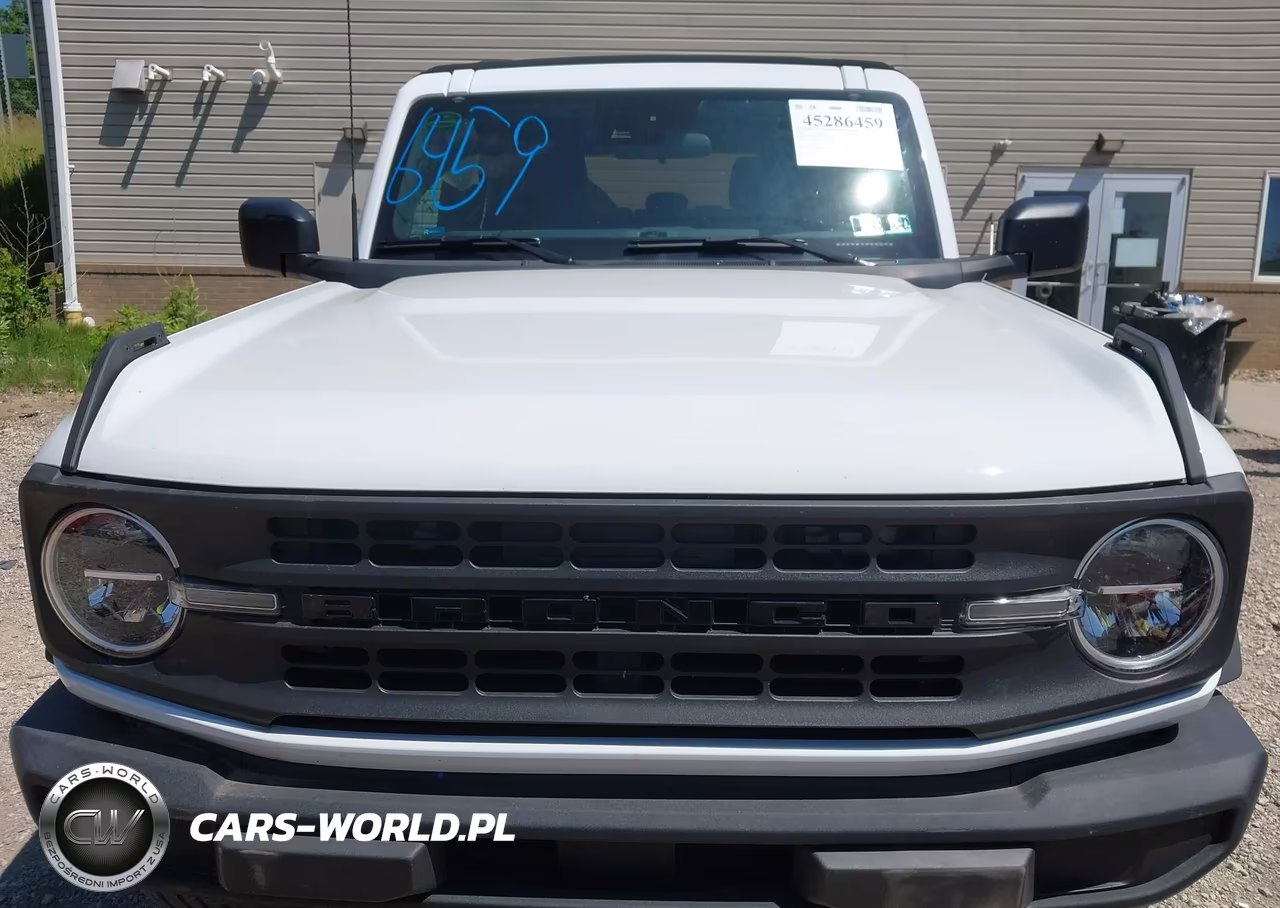 2022 Ford Bronco VIN:1FMDE5BH2NLB72633 - 12