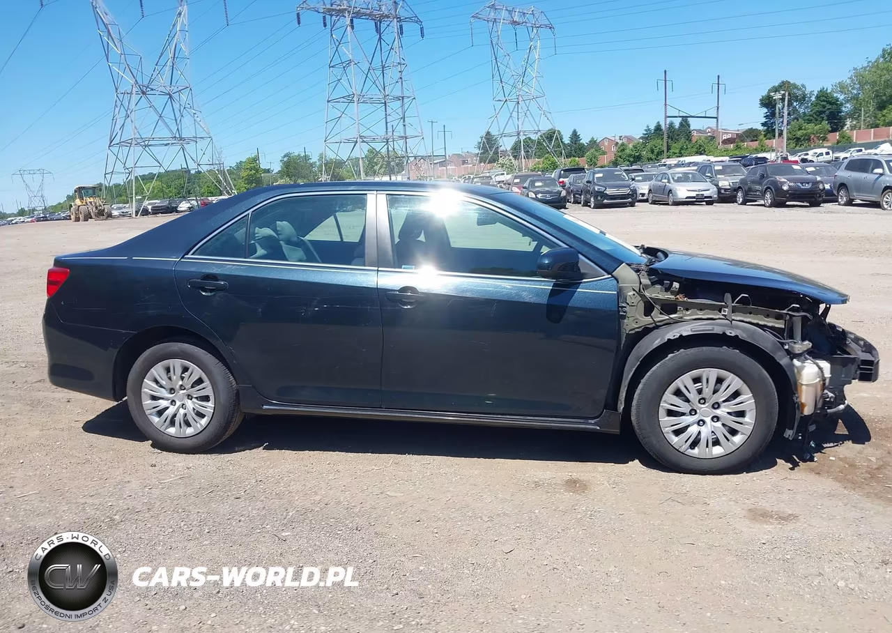 2014 Toyota Camry Le VIN:4T1BF1FK3EU314906 - 14