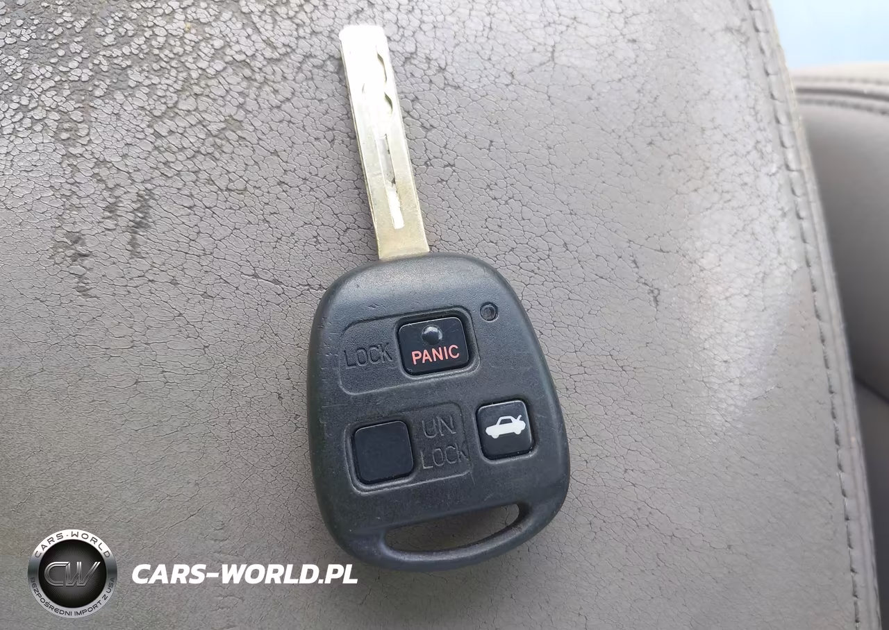 2002 Lexus Es 300 VIN:JTHBF30G520085652 - 11