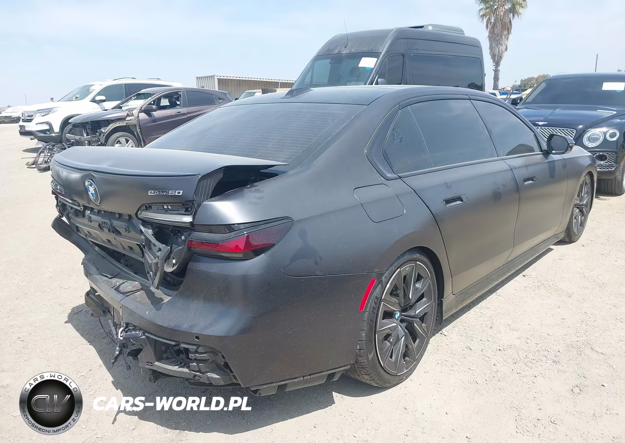 2025 BMW I7 Edrive50 VIN:WBY43EJ09SCT83750 - 4
