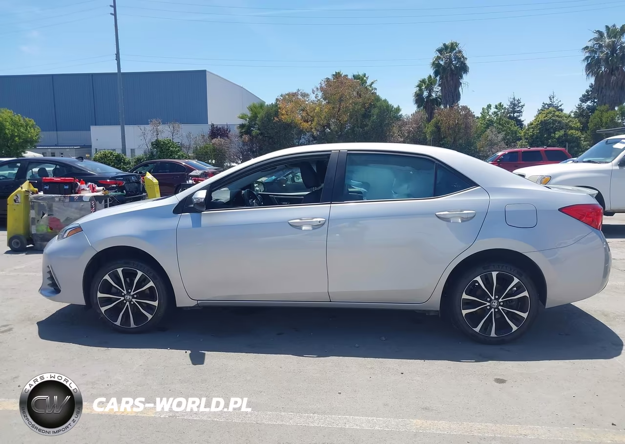 2019 Toyota Corolla Se VIN:2T1BURHE2KC172752 - 14