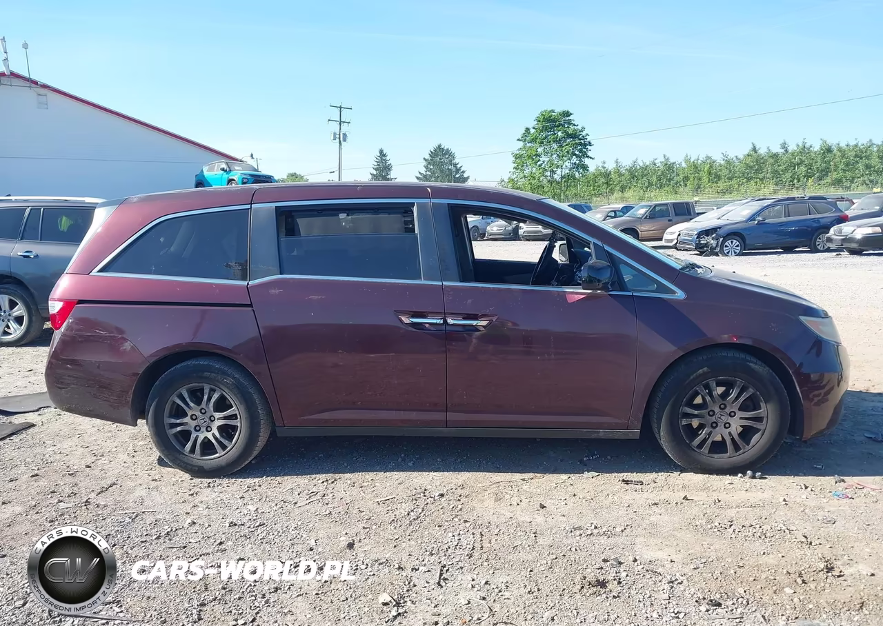 2011 Honda Odyssey Ex VIN:5FNRL5H42BB003750 - 13