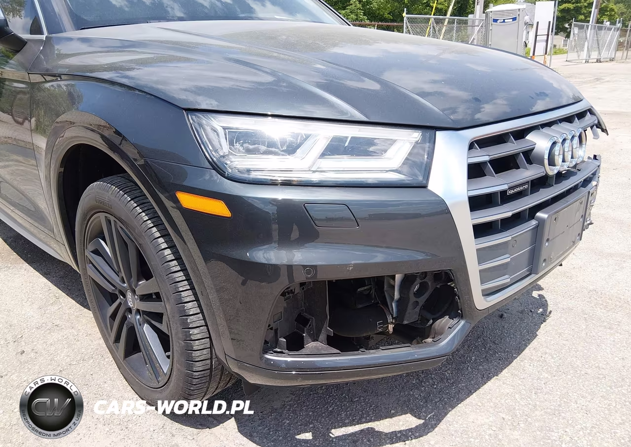 2018 Audi Q5 2.0T Premium-2.0T Tech Premium VIN:WA1BNAFY4J2142610 - 18