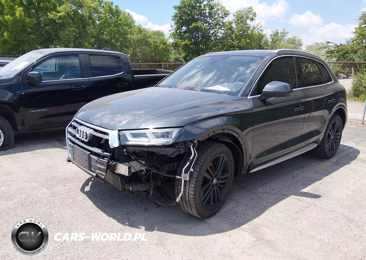 2018 Audi Q5 2.0T Premium-2.0T Tech Premium VIN:WA1BNAFY4J2142610 - 2