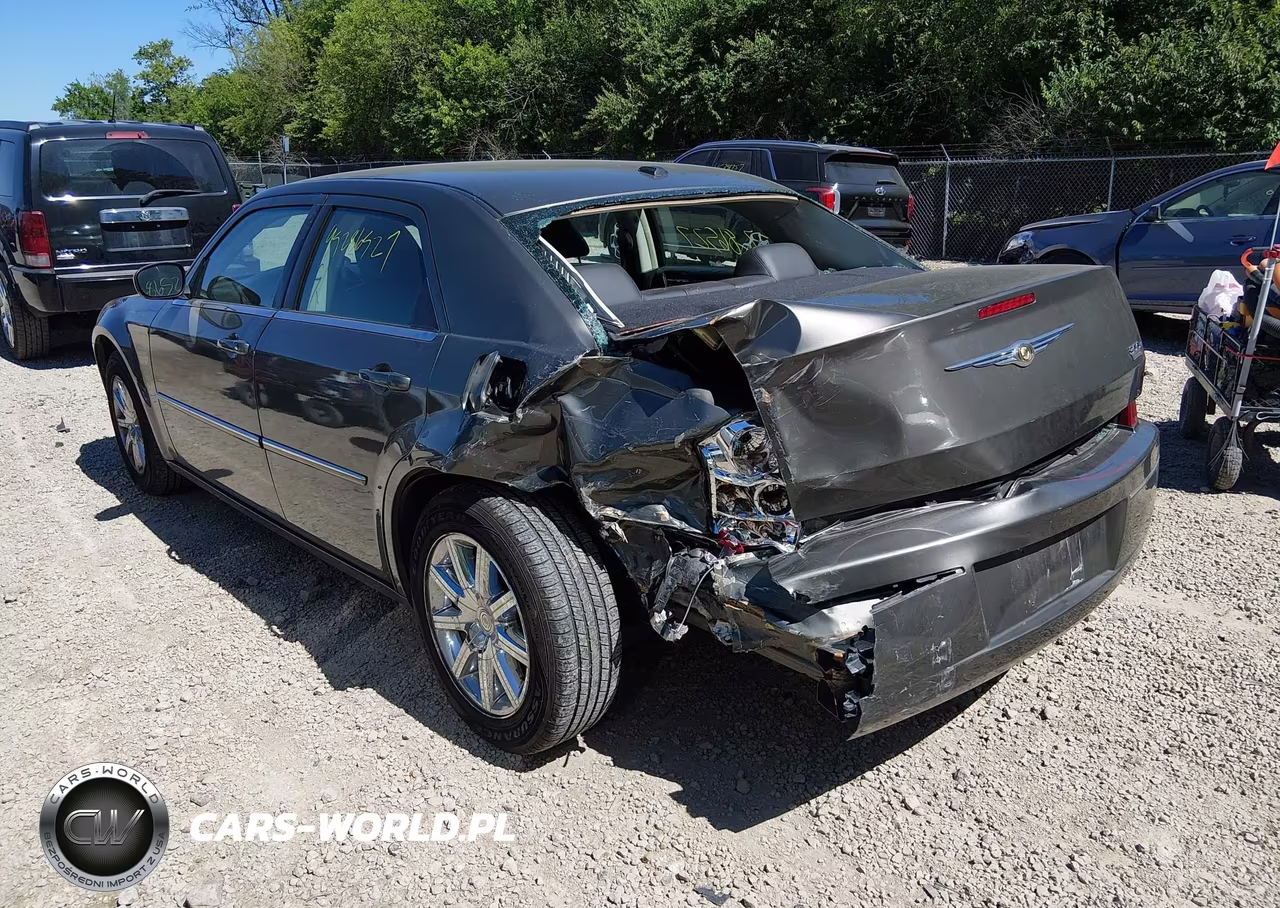 2009 Chrysler 300 Touring VIN:2C3LA53V79H575174 - 3