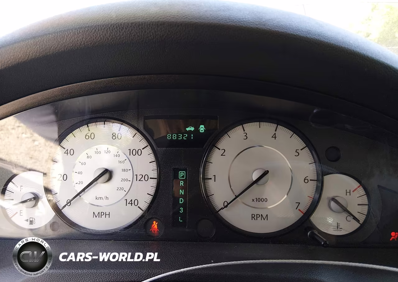 2009 Chrysler 300 Touring VIN:2C3LA53V79H575174 - 7