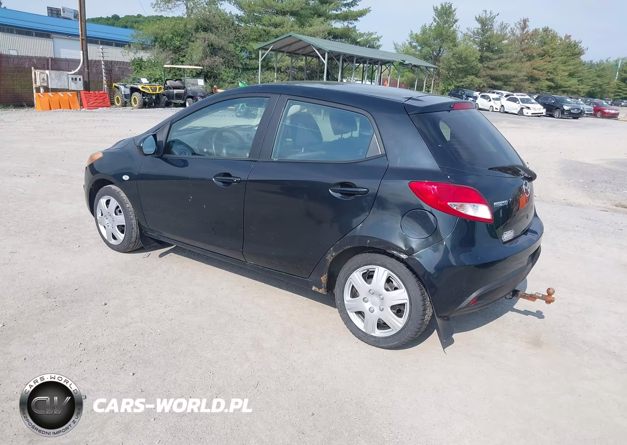 2014 Mazda Mazda2 Sport VIN:JM1DE1KY1E0183203 - 3
