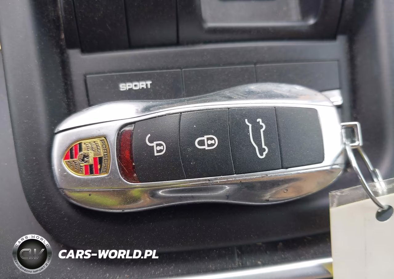 2015 Porsche Cayenne Diesel VIN:WP1AF2A24FLA42370 - 11
