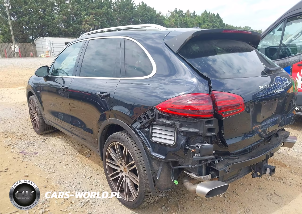 2015 Porsche Cayenne Diesel VIN:WP1AF2A24FLA42370 - 3