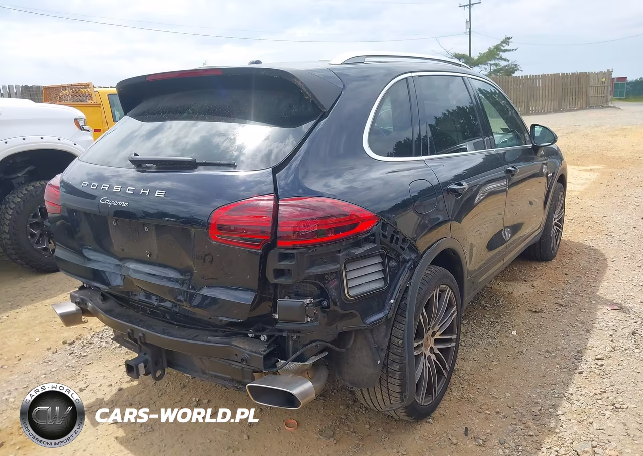 2015 Porsche Cayenne Diesel VIN:WP1AF2A24FLA42370 - 4