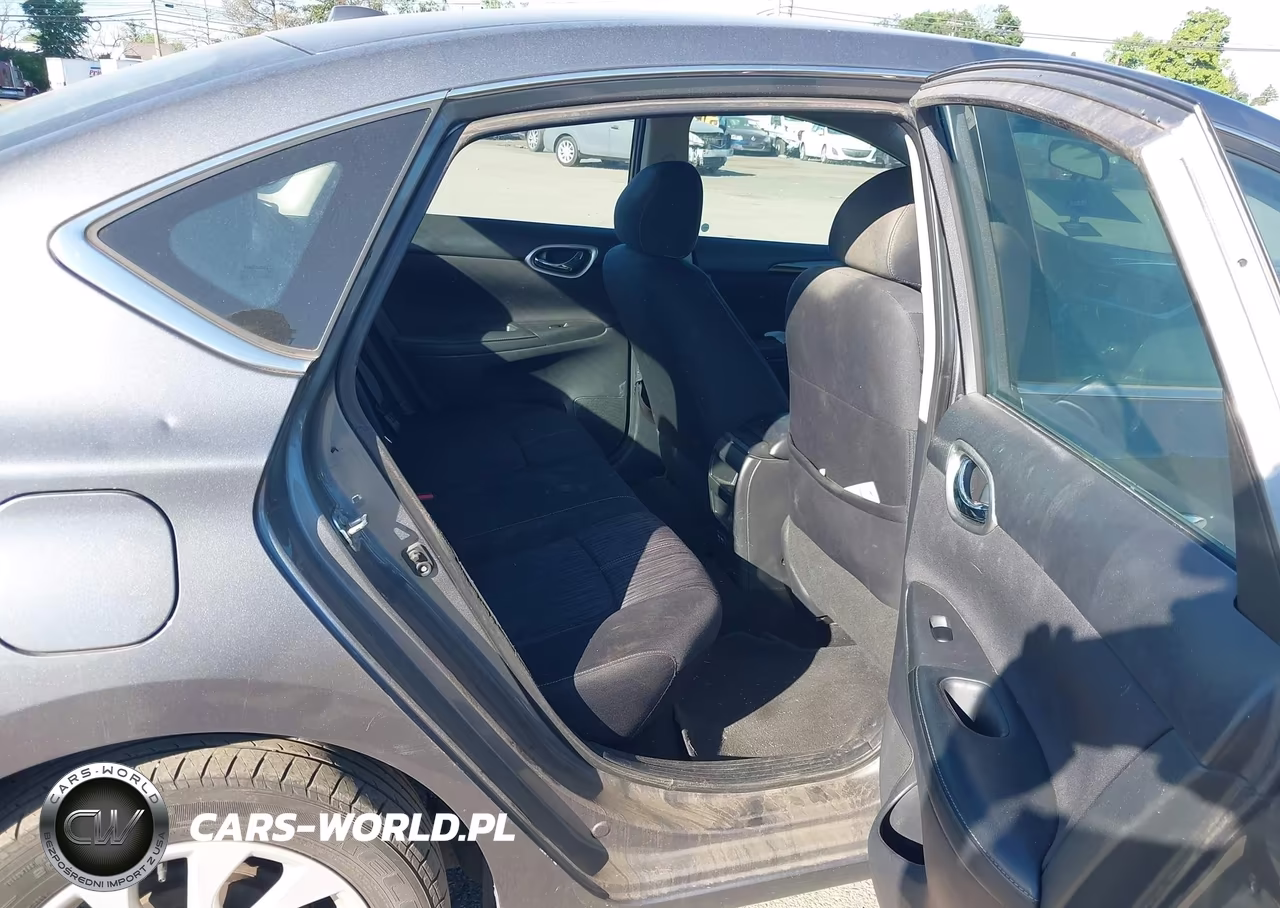 2018 Nissan Sentra Sv VIN:3N1AB7AP5JY285758 - 8