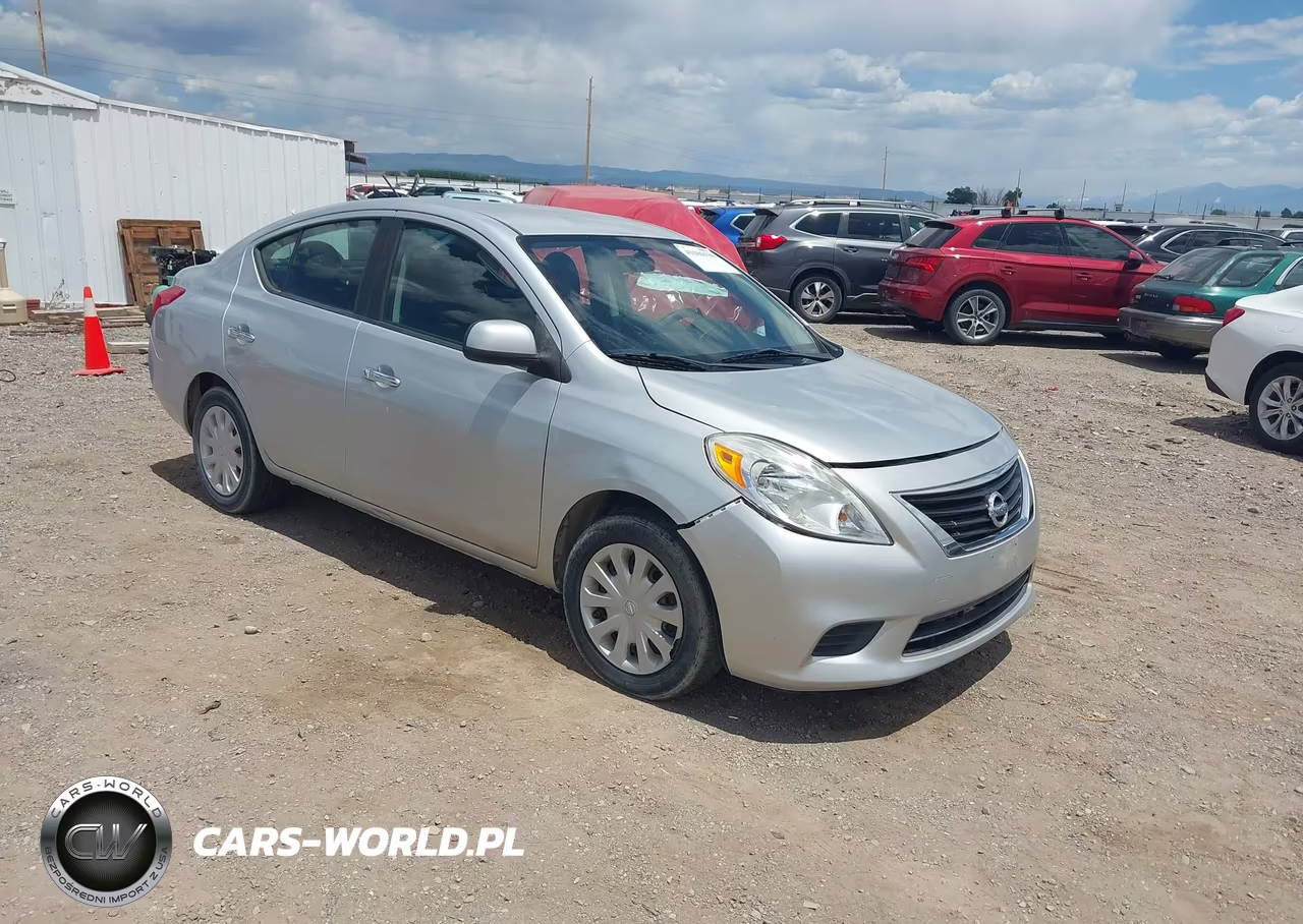 2012 Nissan Versa 1.6 Sv