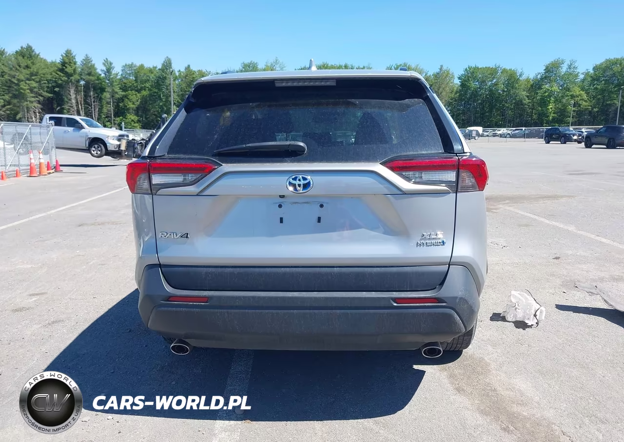 2022 Toyota Rav4 Hybrid Xle VIN:2T3RWRFV8NW131290 - 16