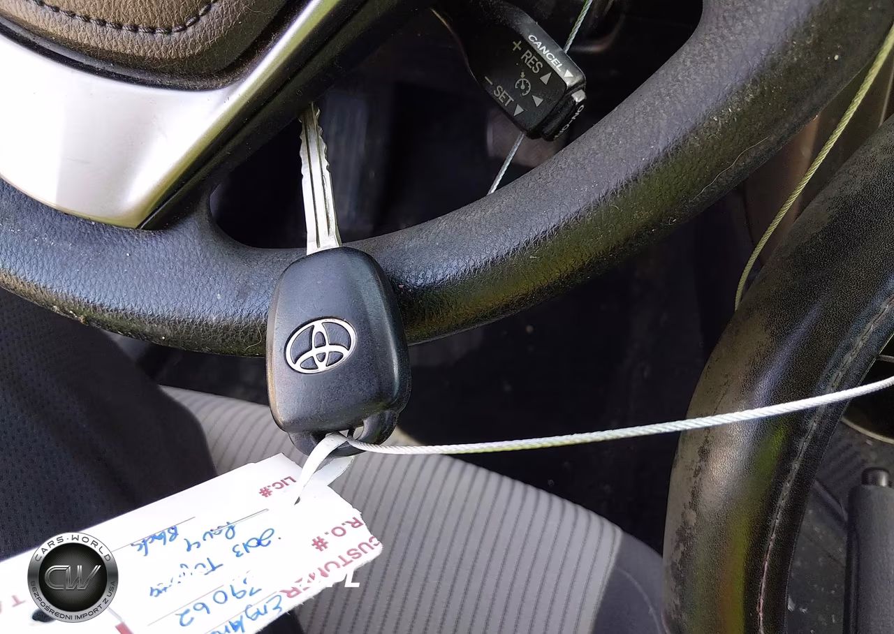 2013 Toyota Rav4 Xle VIN:2T3WFREVXDW057423 - 11