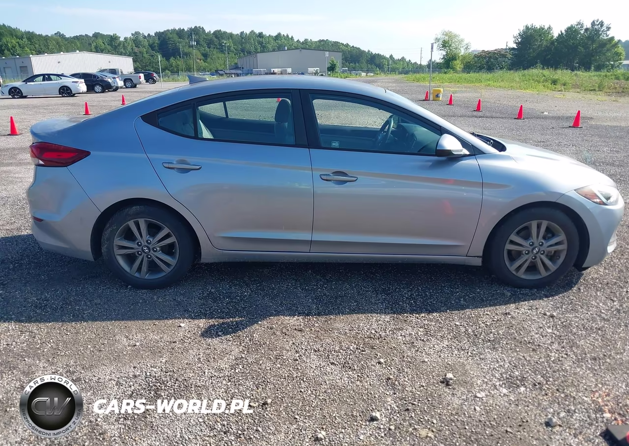 2017 Hyundai Elantra Se VIN:5NPD84LFXHH067267 - 13
