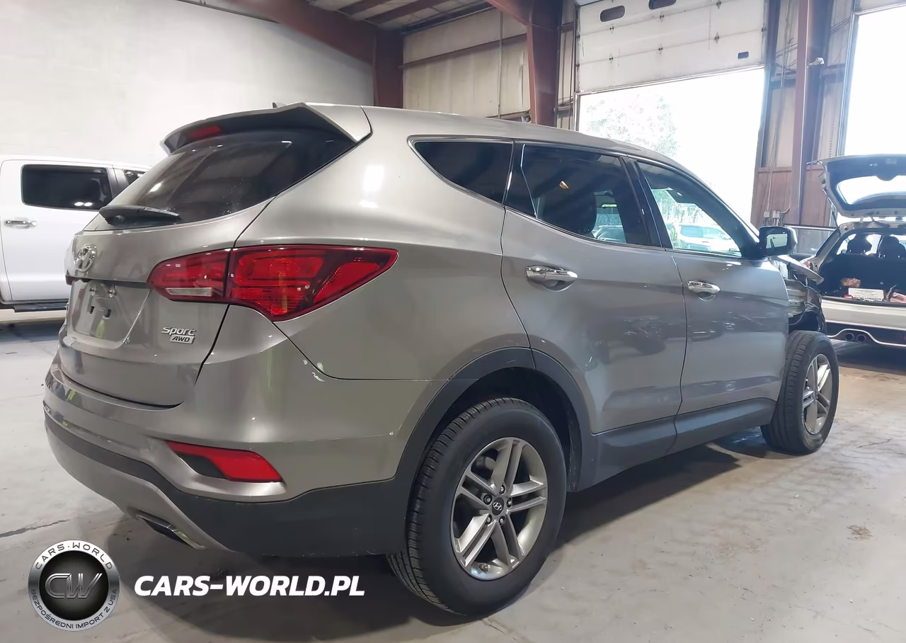 2017 Hyundai Santa Fe Sport 2.4L VIN:5NMZTDLB4HH000212 - 4