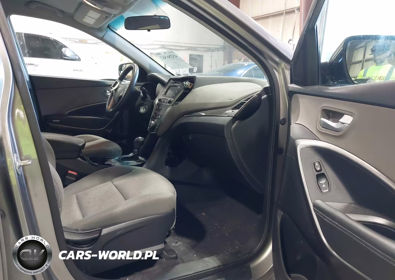 2017 Hyundai Santa Fe Sport 2.4L VIN:5NMZTDLB4HH000212 - 5