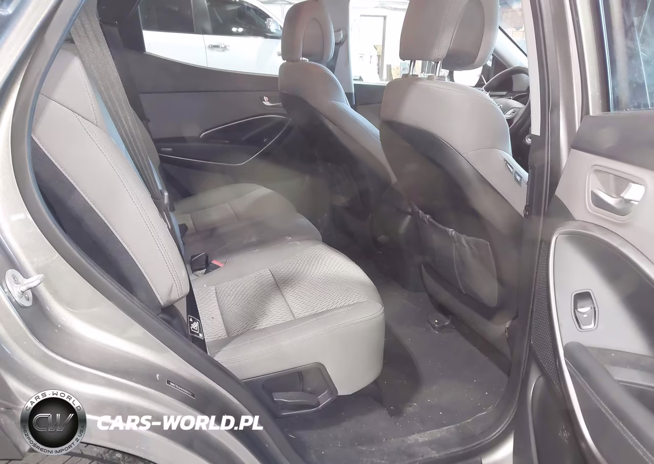 2017 Hyundai Santa Fe Sport 2.4L VIN:5NMZTDLB4HH000212 - 8