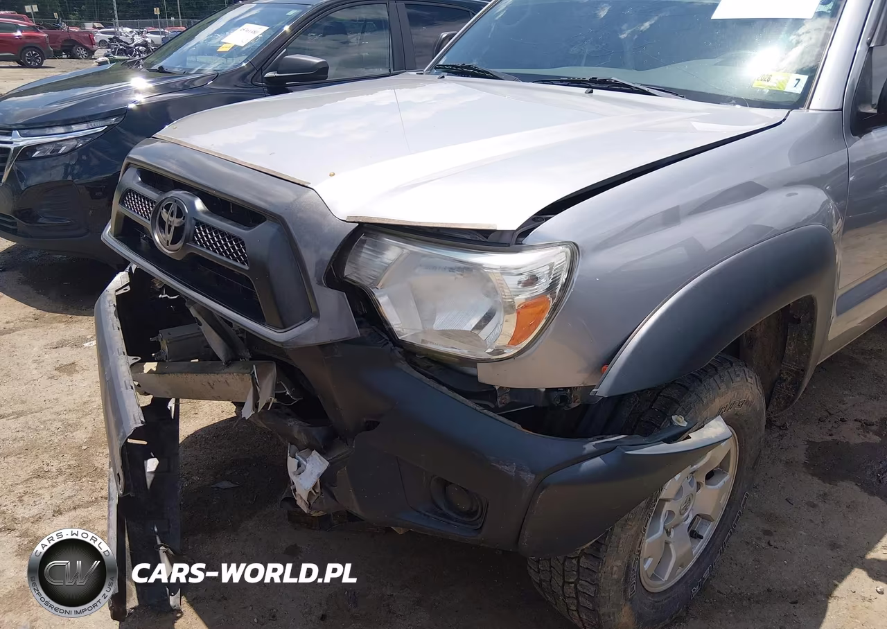 2015 Toyota Tacoma VIN:5TFUX4EN7FX033358 - 6