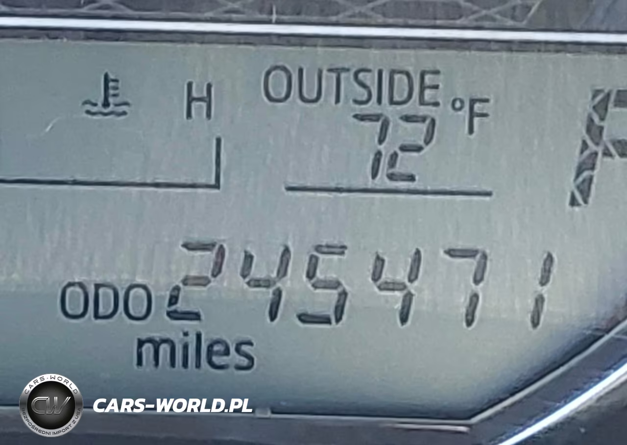 2015 Toyota Corolla L VIN:2T1BURHE1FC259547 - 15