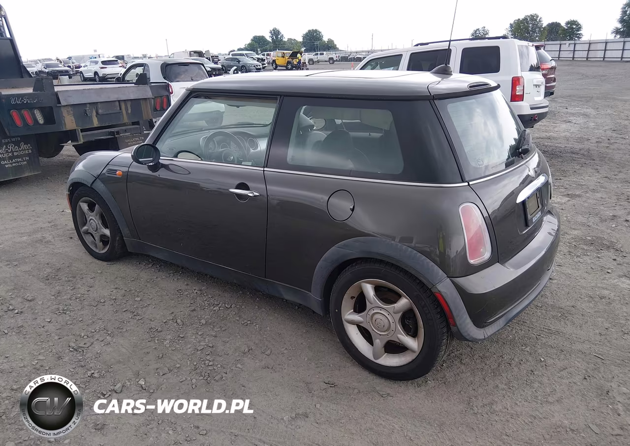 2006 Mini Cooper VIN:WMWRC33546TJ73760 - 3