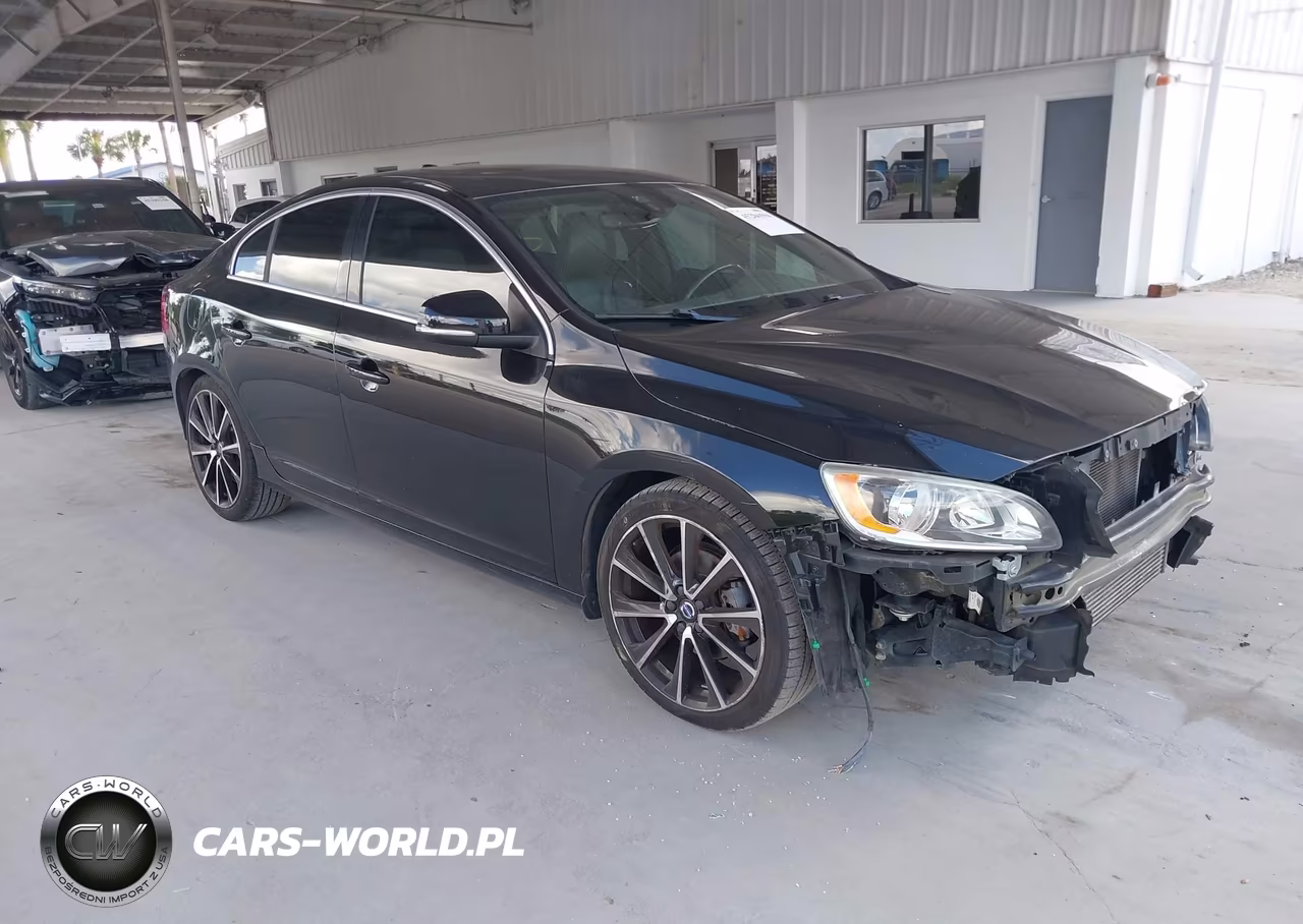 2016 Volvo S60 T5 Drive-E Premier