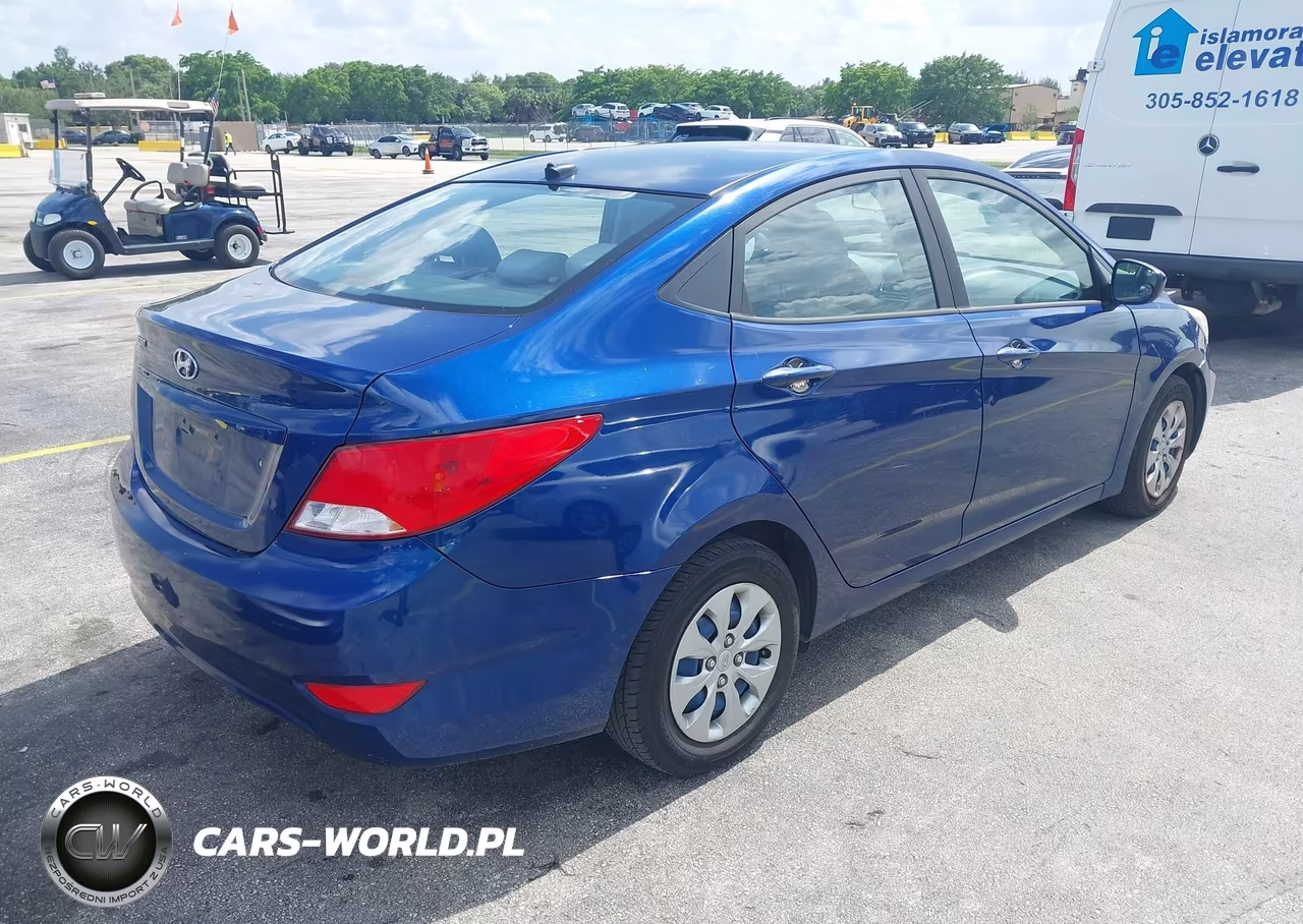 2017 Hyundai Accent Se VIN:KMHCT4AEXHU311540 - 4