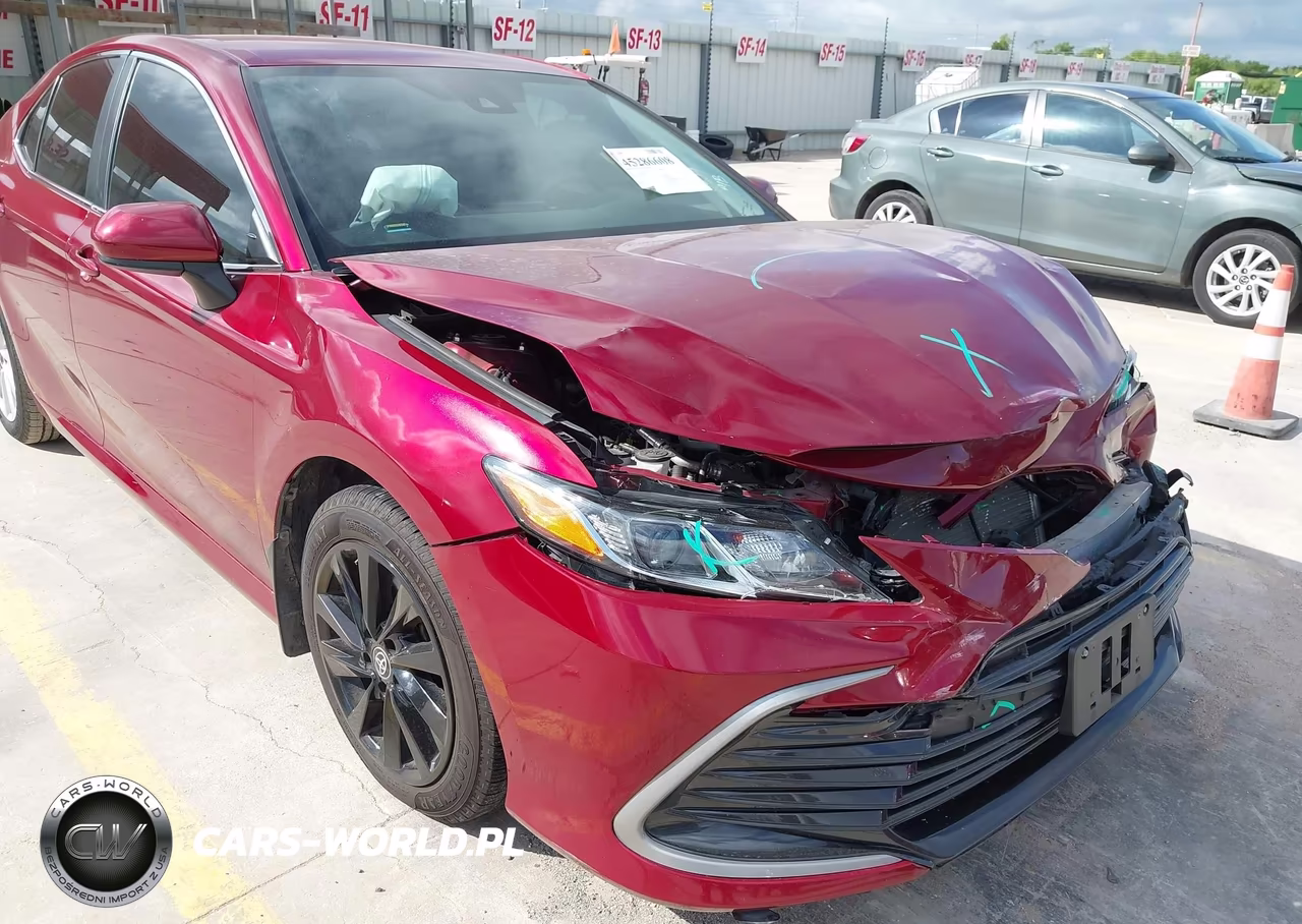 2022 Toyota Camry Le VIN:4T1C11AK1NU052197 - 17