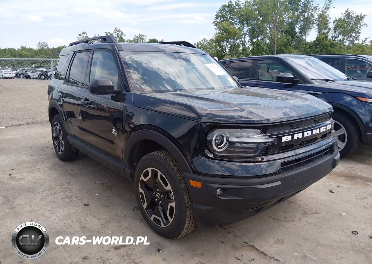 2024 Ford Bronco Sport Outer Banks – zdjęcie 1 z 17