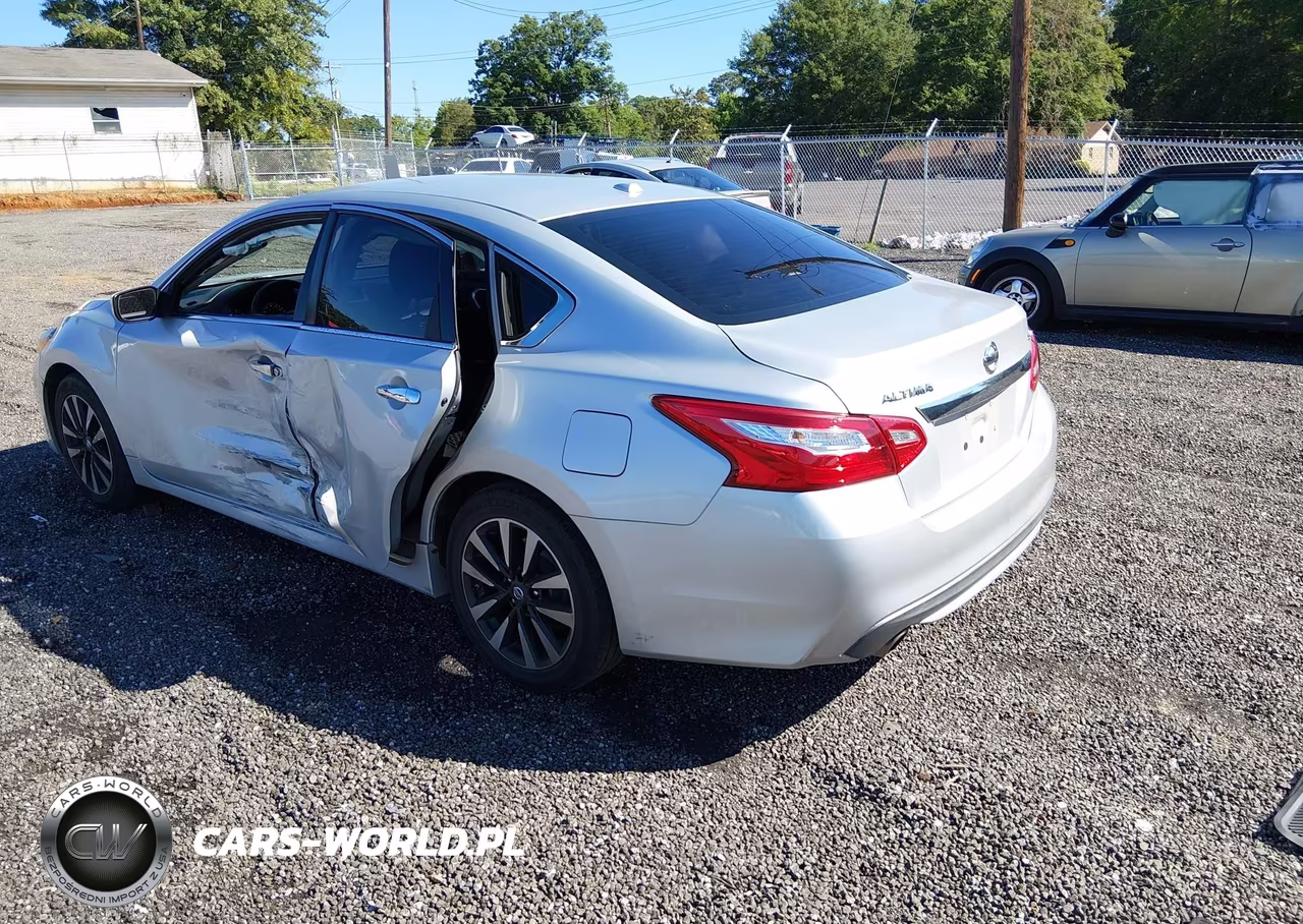 2018 Nissan Altima 2.5 Sv VIN:1N4AL3AP3JC258253 - 3