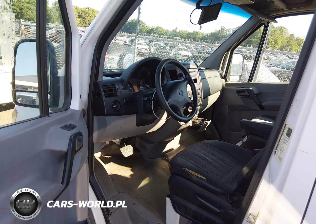 2013 Mercedes-Benz Sprinter 3500 High Roof VIN:WD3PF1CC0D5779010 - 13