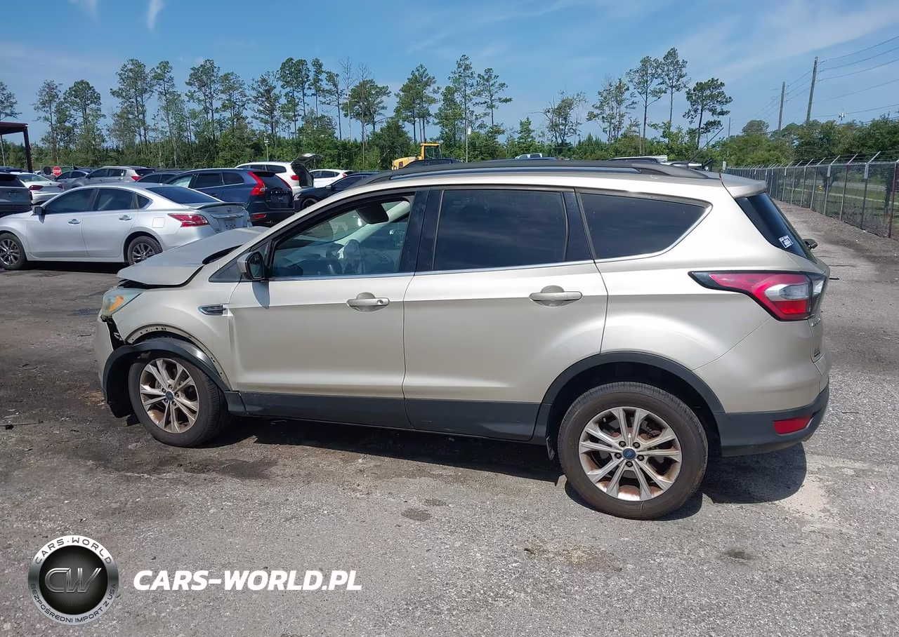 2017 Ford Escape Se VIN:1FMCU0GD5HUC27890 - 14