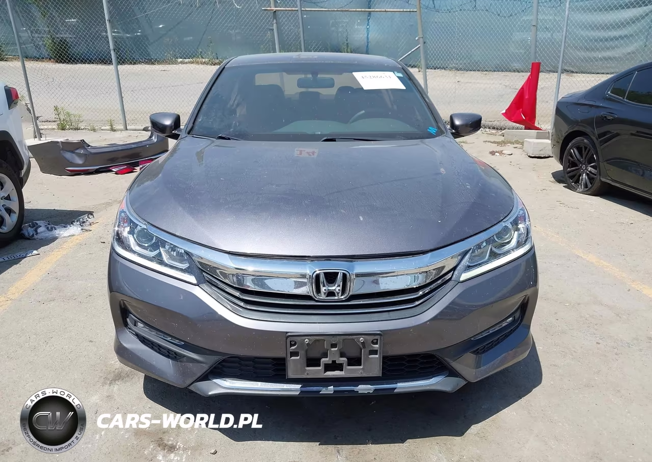 2016 Honda Accord Sport VIN:1HGCR2F52GA154460 - 13