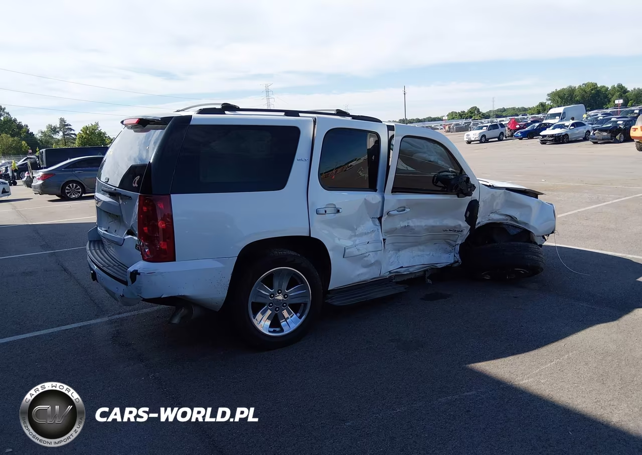 2014 GMC Yukon Slt VIN:1GKS1CE02ER185773 - 4