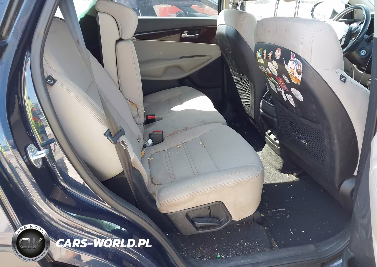 2018 Kia Sorento 2.4L Lx VIN:5XYPGDA33JG382319 - 8