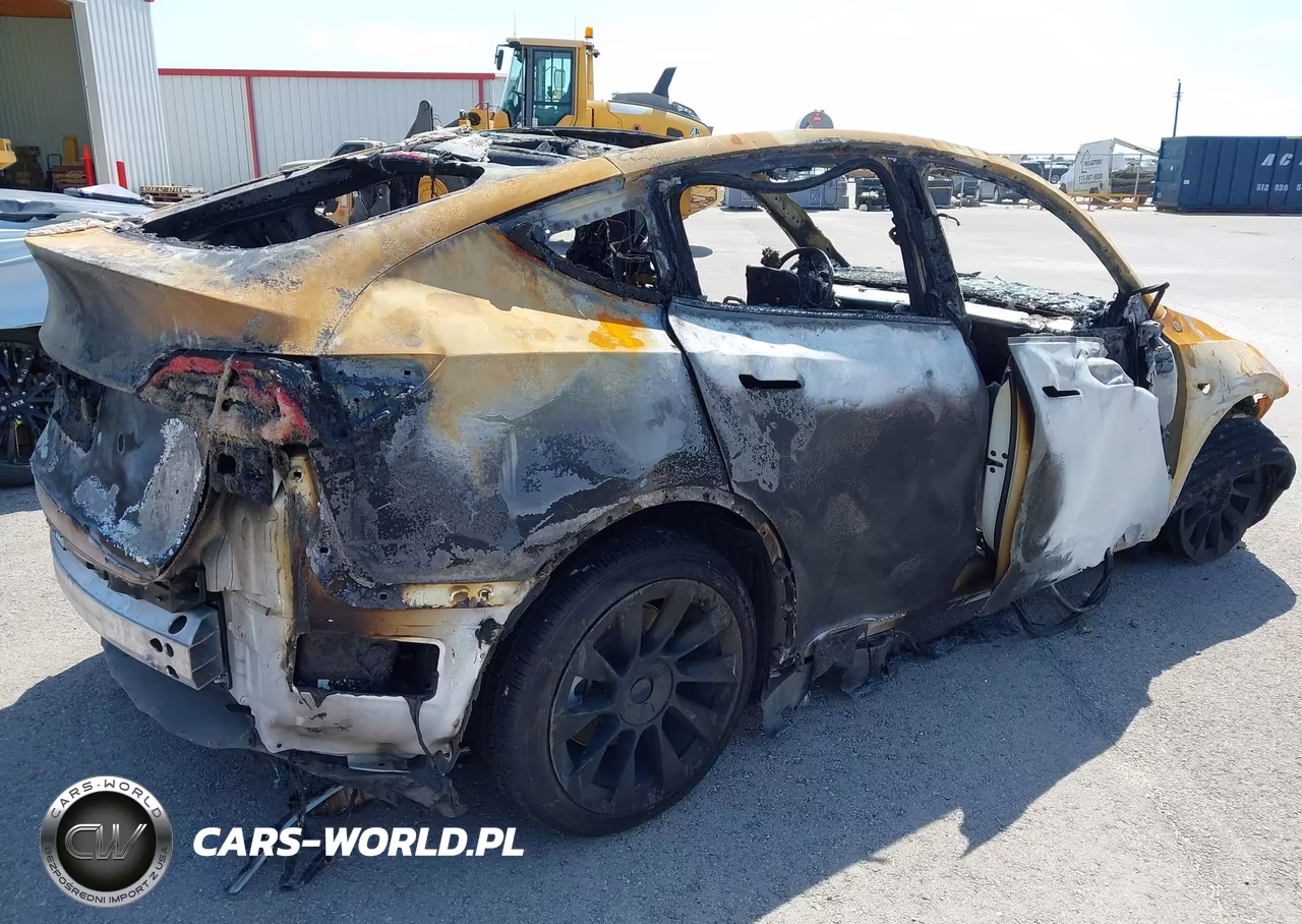 2021 Tesla Model Y Long Range Dual Motor All-Wheel Drive VIN:5YJYGDEE9MF270314 - 14
