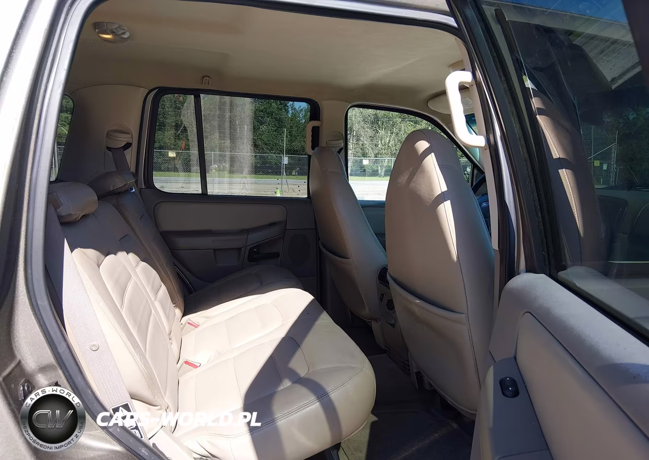 2002 Ford Explorer Xlt VIN:1FMZU73W22ZB59696 - 8