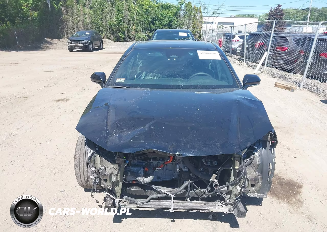 2026 Toyota Camry Se VIN:4T1DBADK5TU047174 - 13