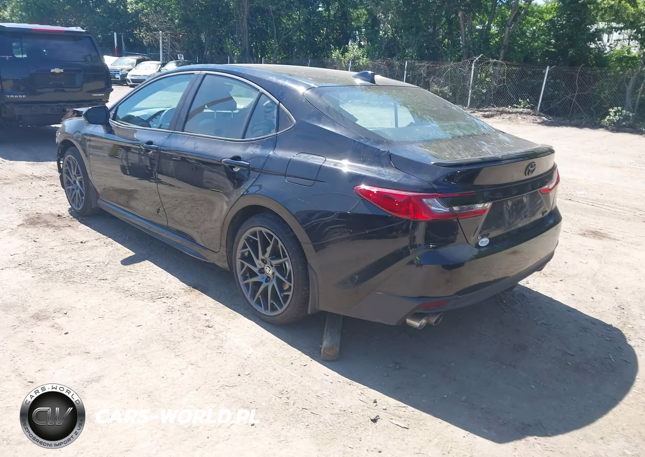 2026 Toyota Camry Se VIN:4T1DBADK5TU047174 - 3