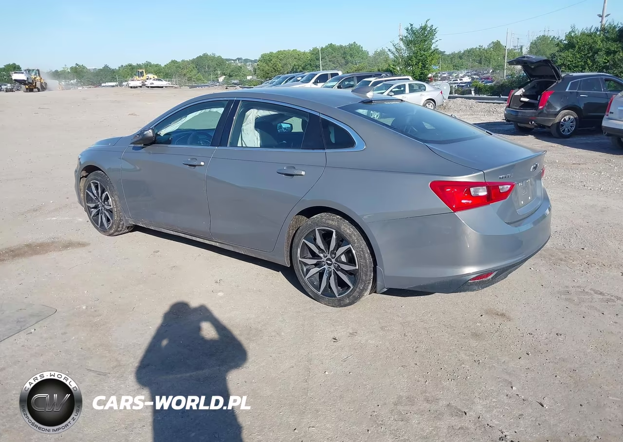 2017 Chevrolet Malibu 1Lt VIN:1G1ZE5ST5HF265902 - 3