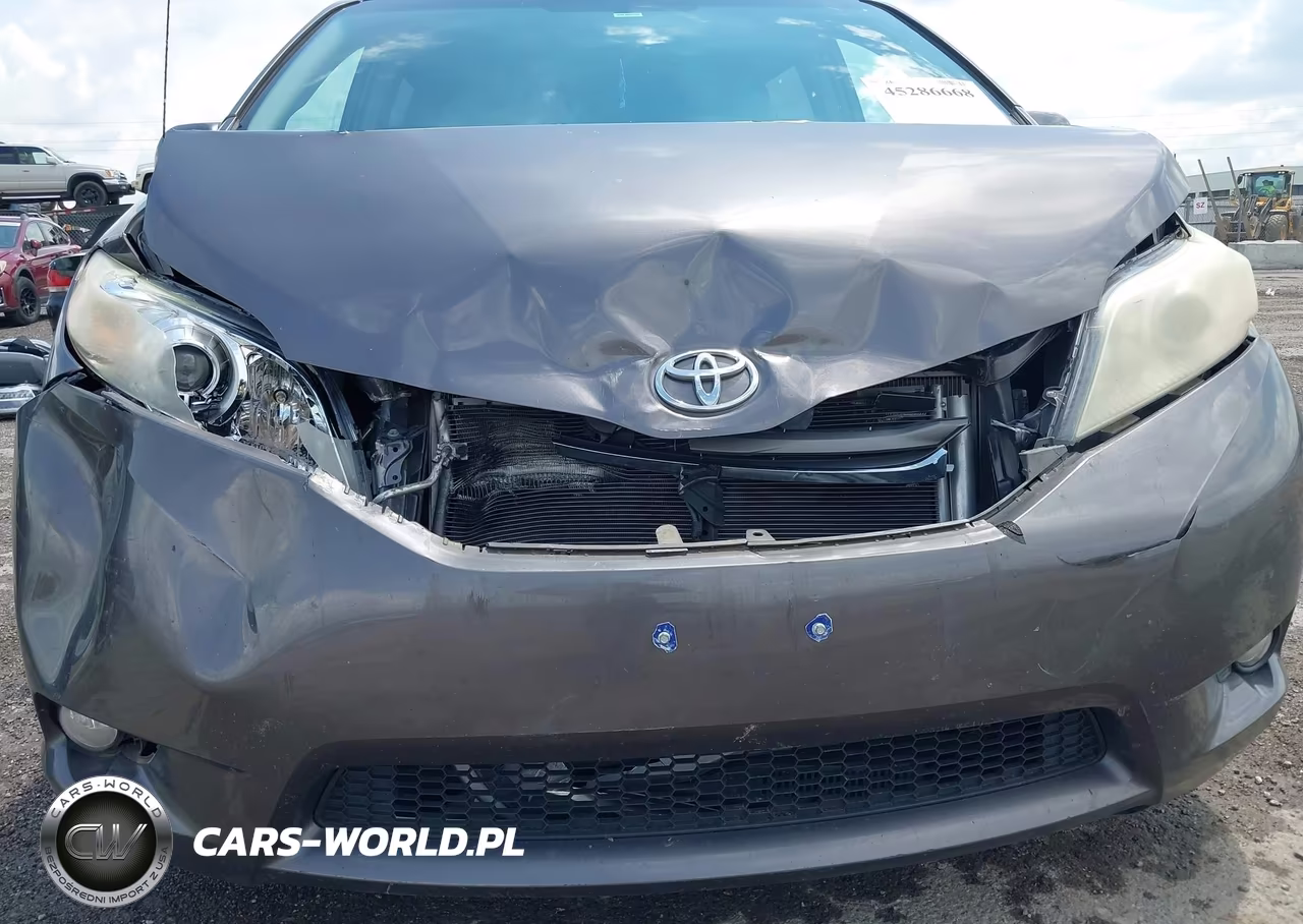 2012 Toyota Sienna Xle V6 8 Passenger VIN:5TDYK3DC8CS230020 - 6