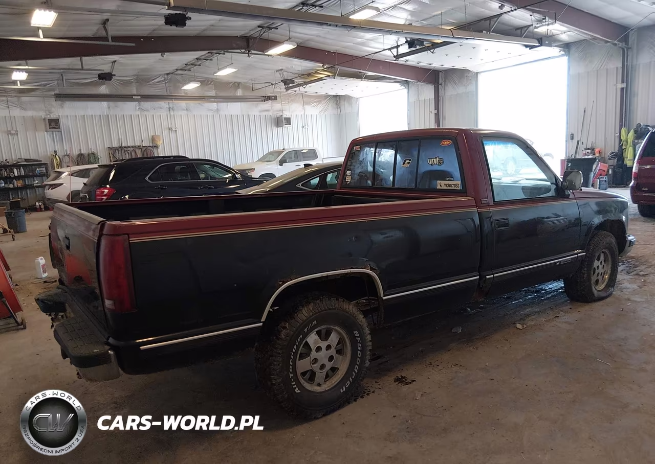 1992 Chevrolet Gmt-400 C1500 VIN:1GCEC14H1NE174656 - 4