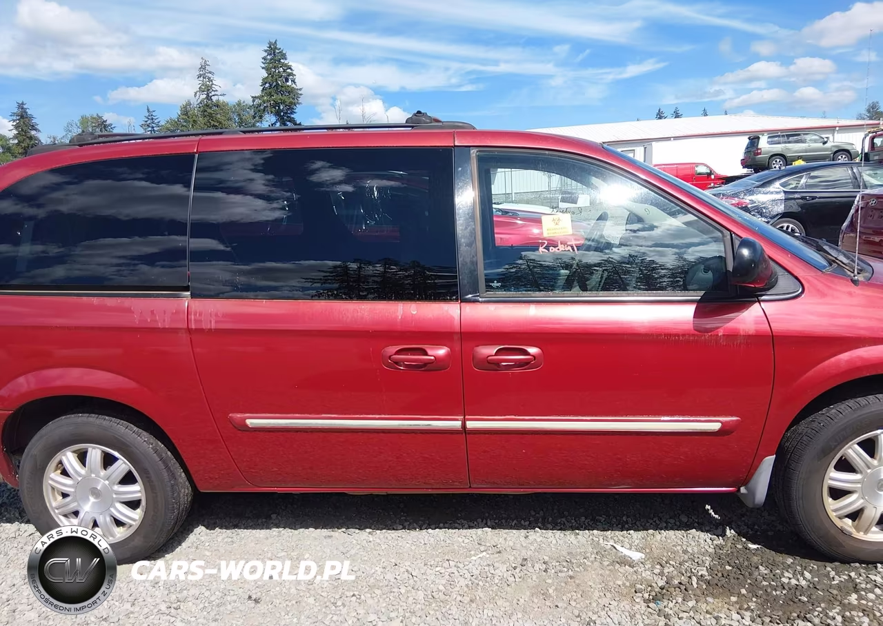 2006 Chrysler Town & Country Touring VIN:2A4GP54L96R609835 - 13