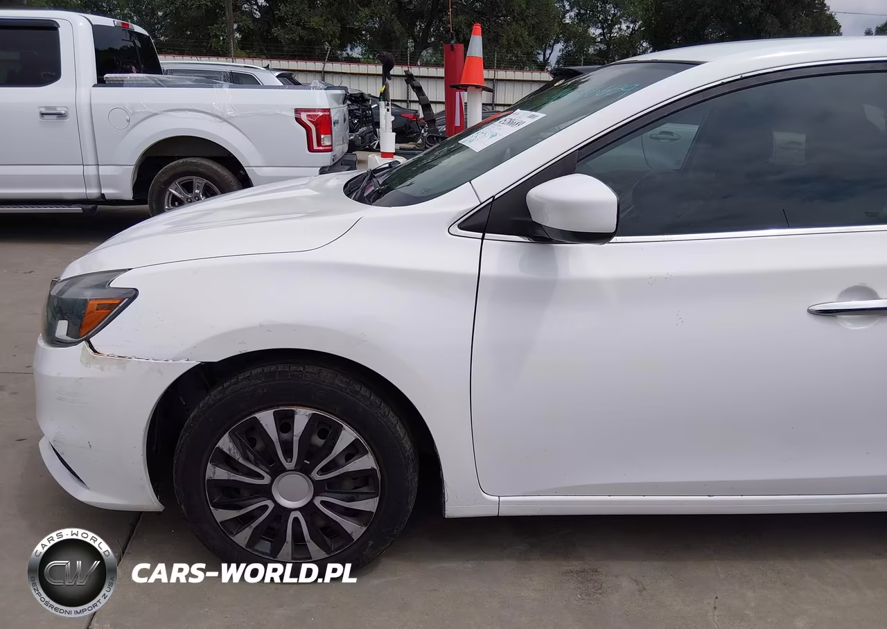 2017 Nissan Sentra S VIN:3N1AB7AP5HY377348 - 20