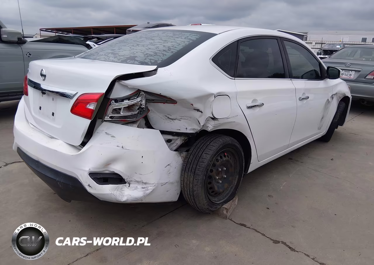 2017 Nissan Sentra S VIN:3N1AB7AP5HY377348 - 4