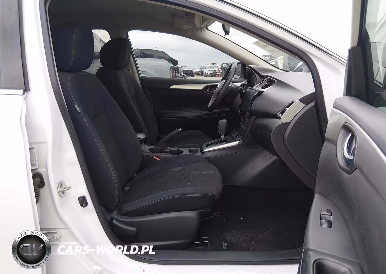 2017 Nissan Sentra S VIN:3N1AB7AP5HY377348 - 5